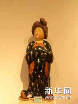 （晚报）（2）海峡两岸陶瓷展郑州开展