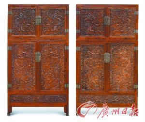 清乾隆，黄花梨云龙纹大四件柜（一对。）