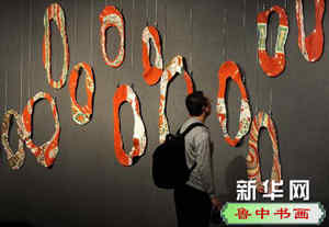 （晚报）（1）朱乐耕当代陶艺展亮相国家大剧院