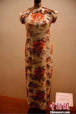 百年旗袍展浙江湖州开展呈现海派服饰魅力